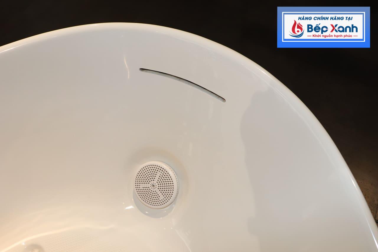 Lỗ thoát tràn của bồn tắm