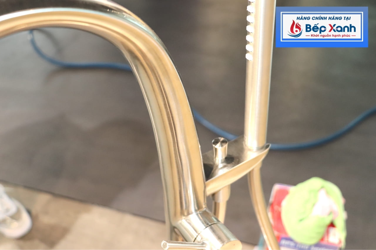 Nút chuyển hướng đường nước