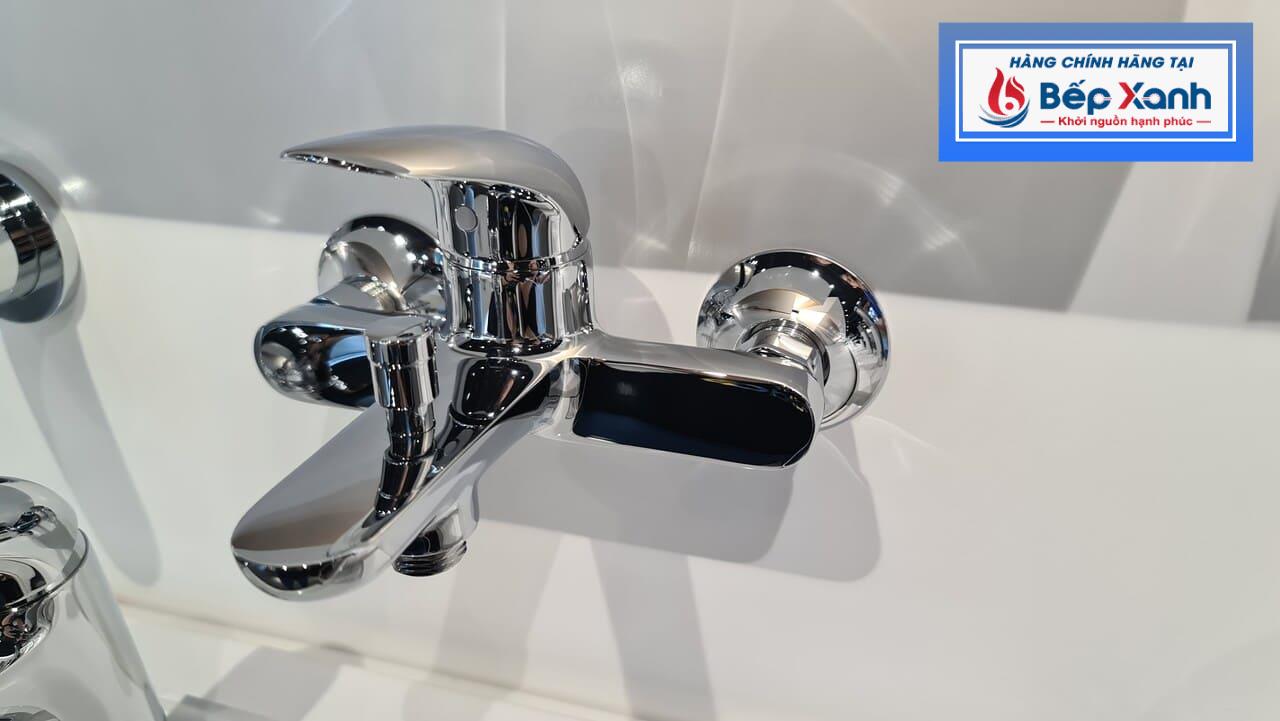 Sen tắm phù hợp nhiều bát sen
